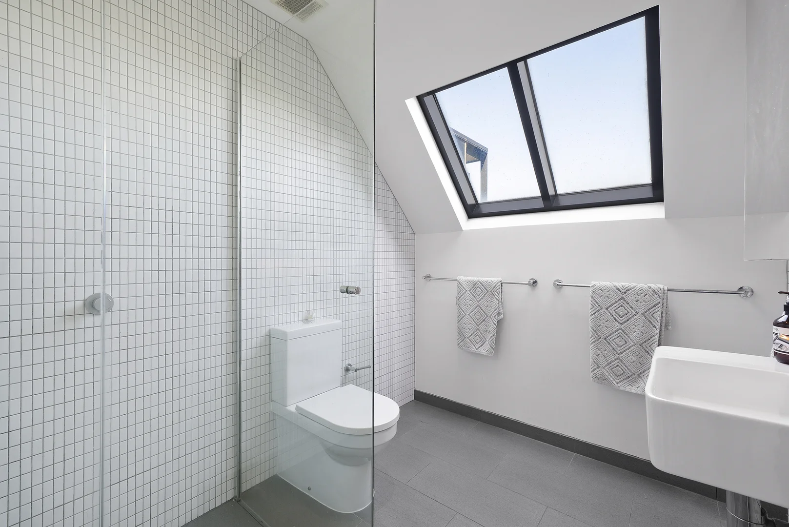 Additional image 7 of 22/17 Ellesmere Road, Windsor VIC 3181