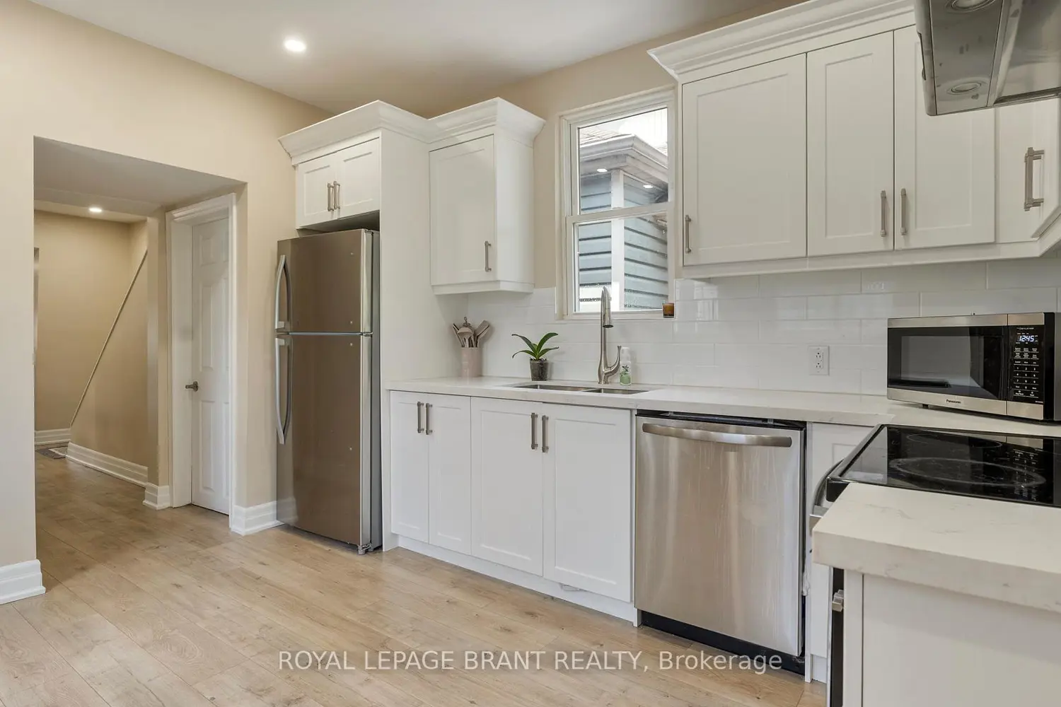 Additional image 9 of 33 Highland Avenue