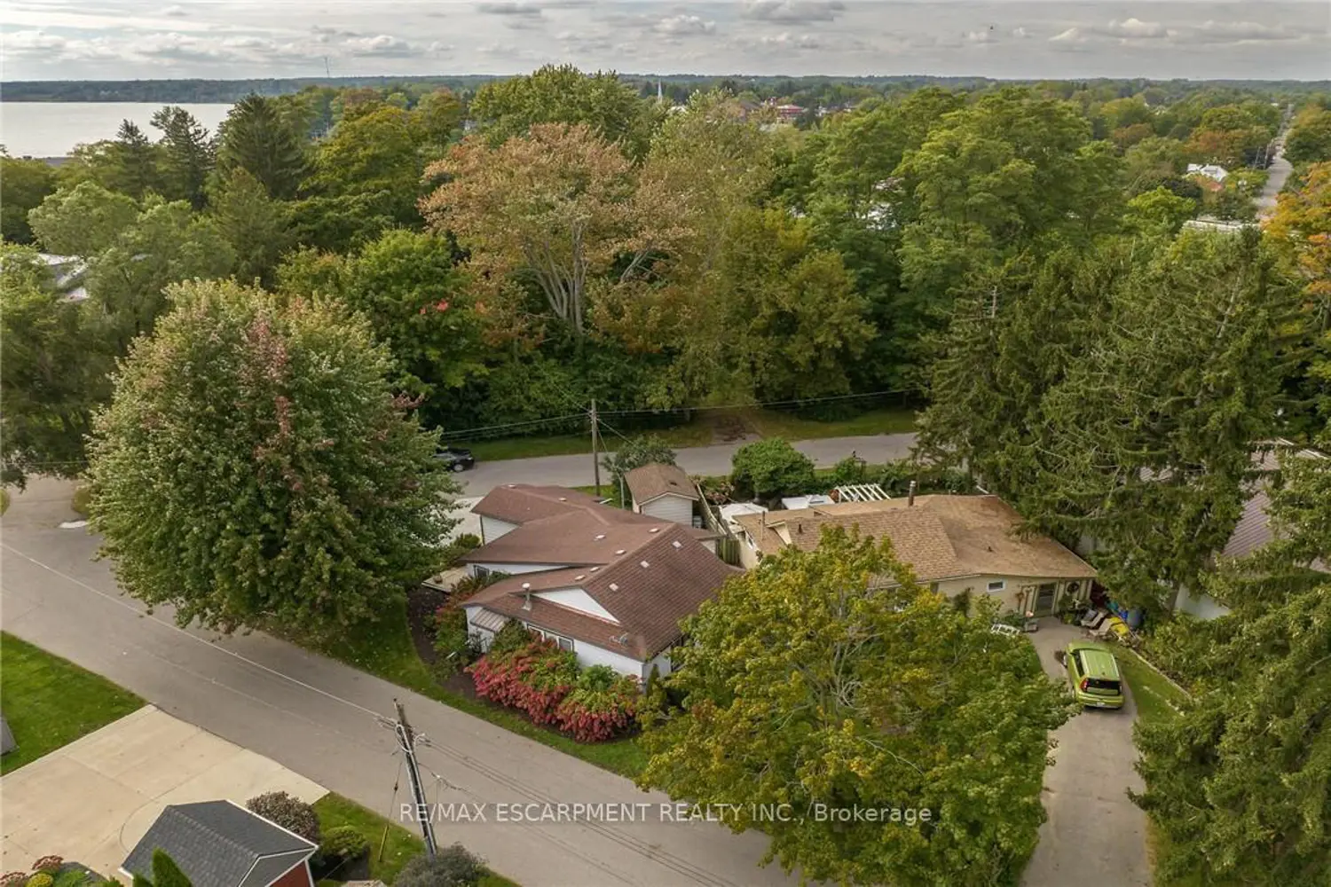 Additional image 18 of 16 Broad Avenue