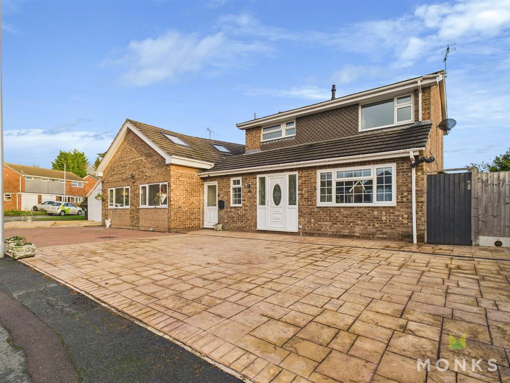 5 bed detached house for saleWestwood Drive, Shrewsbury SY3