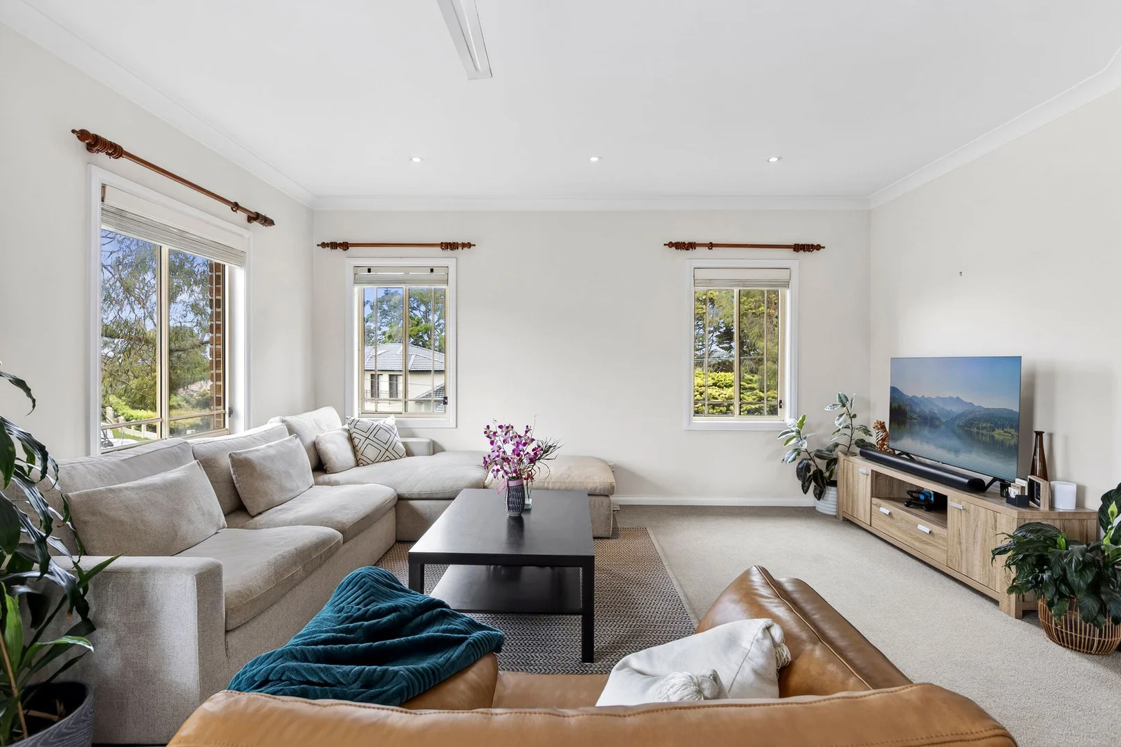 Additional image 2 of 42 Alamein Avenue, Narraweena NSW 2099