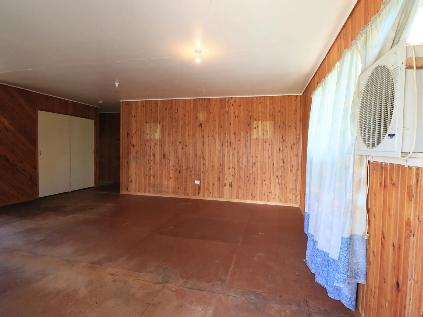 18 Flinders Street, Yuleba QLD 4427 photo 5