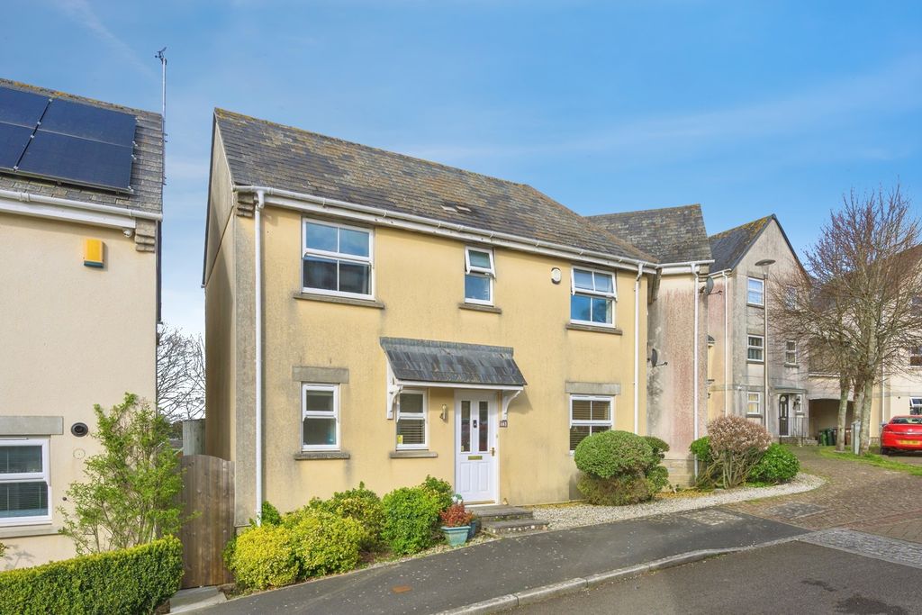 3 bed end terrace house for saleRamsey Gardens, Plymouth, Devon PL5