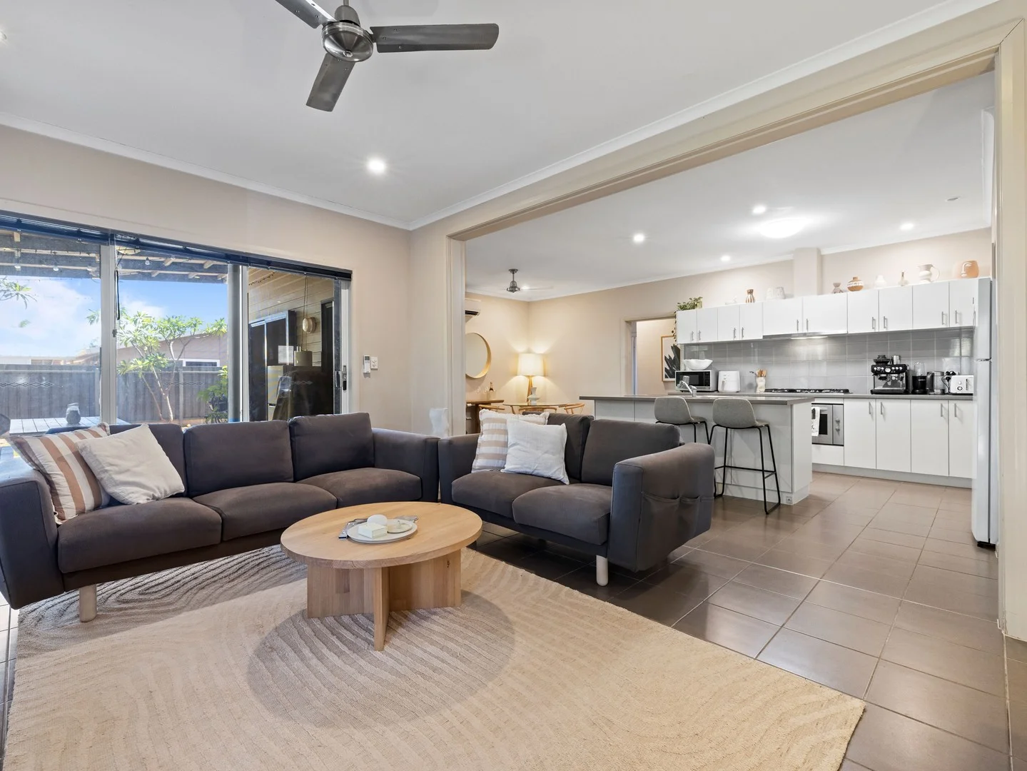 1 Jadura Crescent, Baynton WA 6714