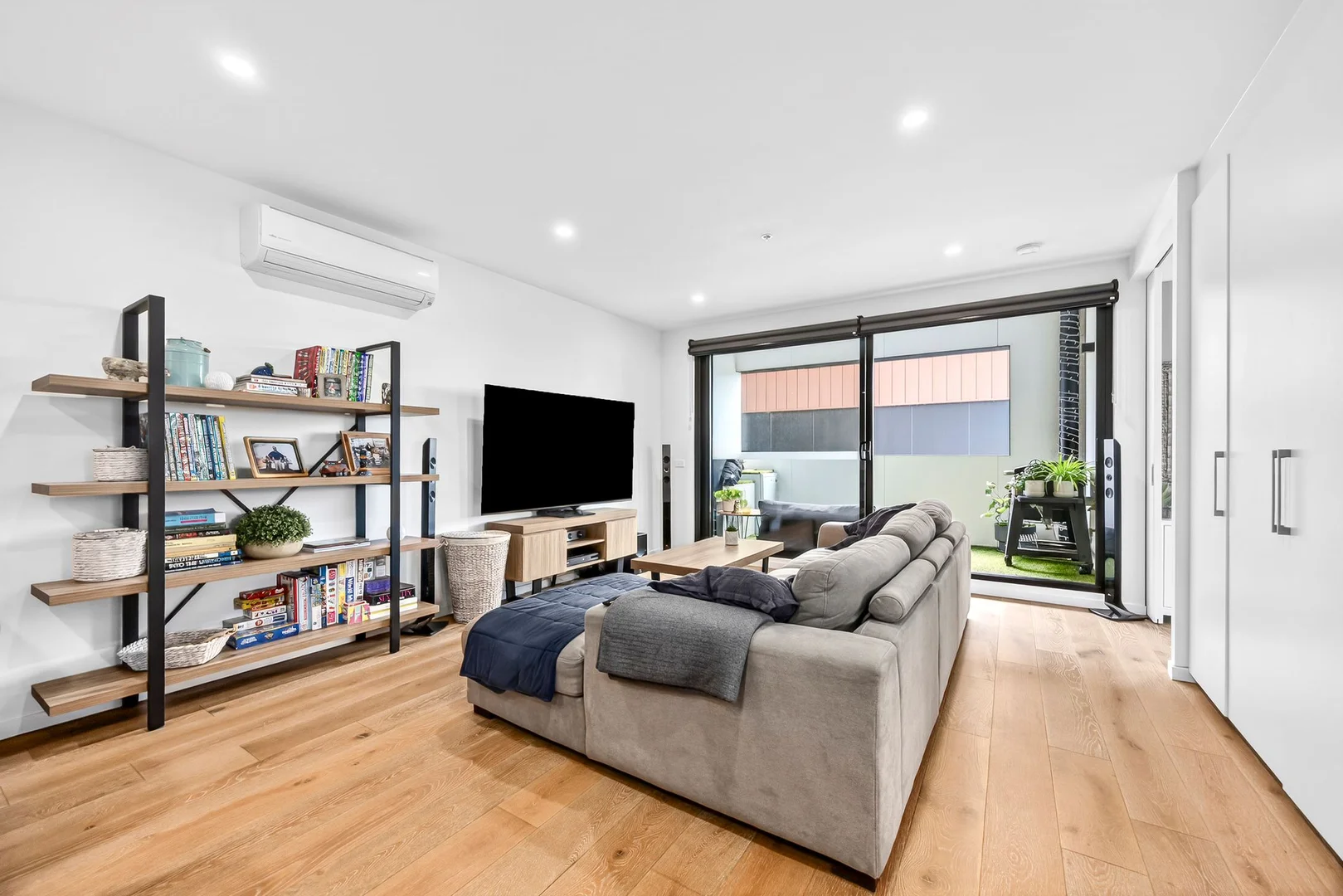 Additional image 4 of 318/148 Bellerine Street, Geelong VIC 3220