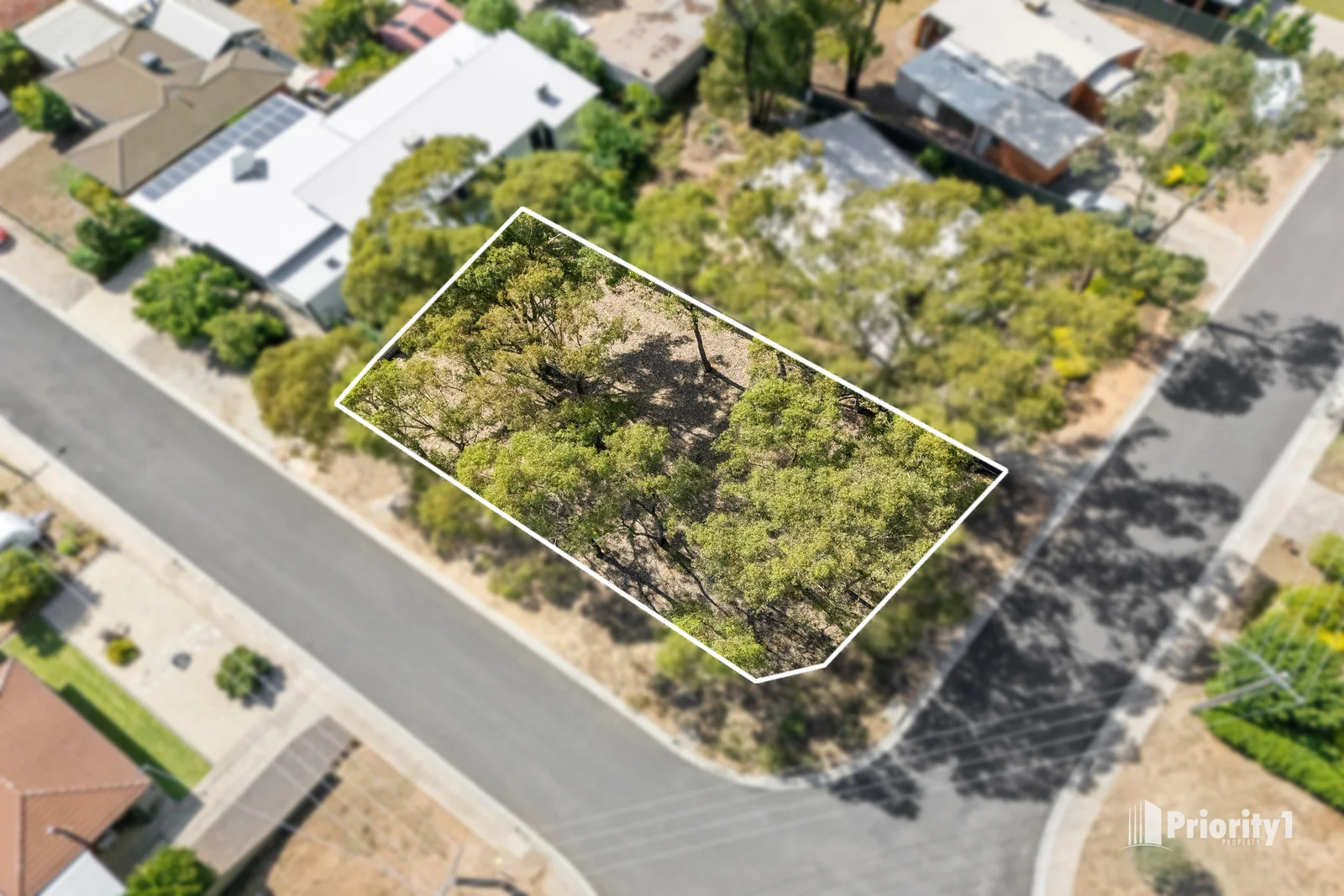 19 Howell Crescent, Kangaroo Flat VIC 3555