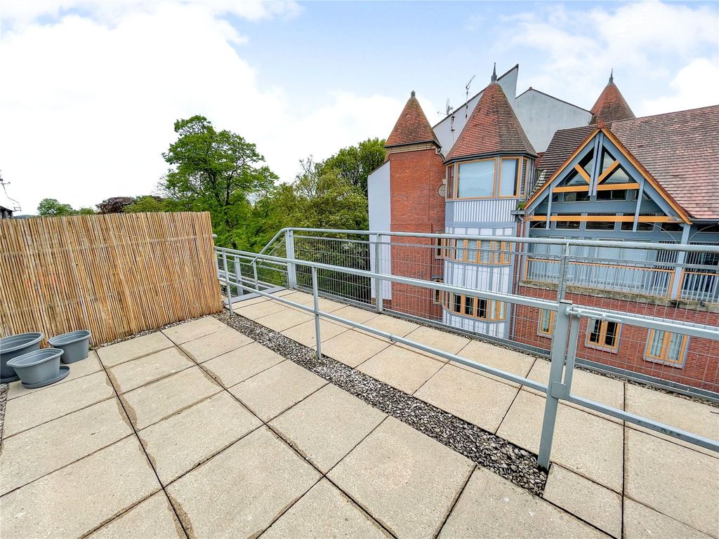 Additional image 14 of 3 bed flat for saleAlexander Court, Dee Lane, Chester, Cheshire CH3