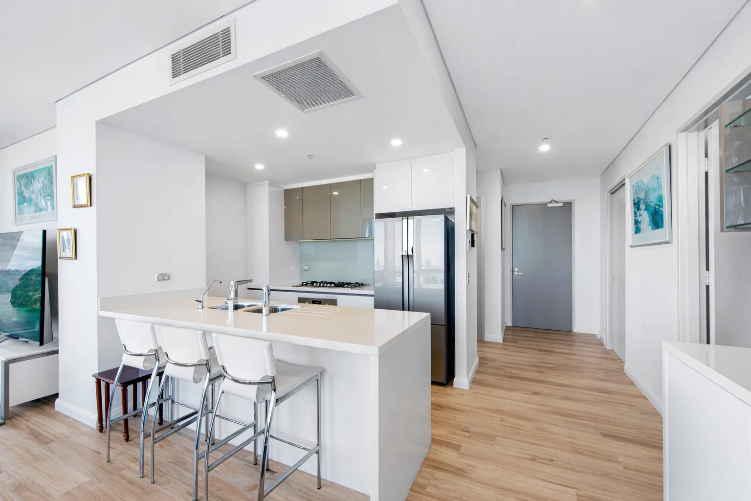 Additional image 2 of 4210/2 Como Crescent, Southport QLD 4215