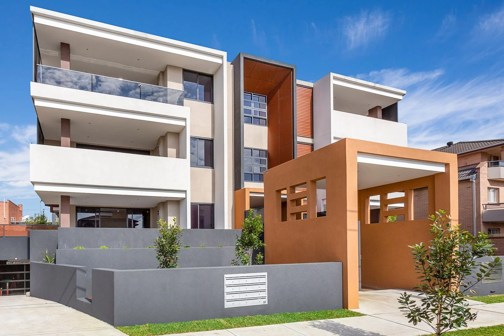 8/1-3 Macquarie Place, Mortdale NSW 2223