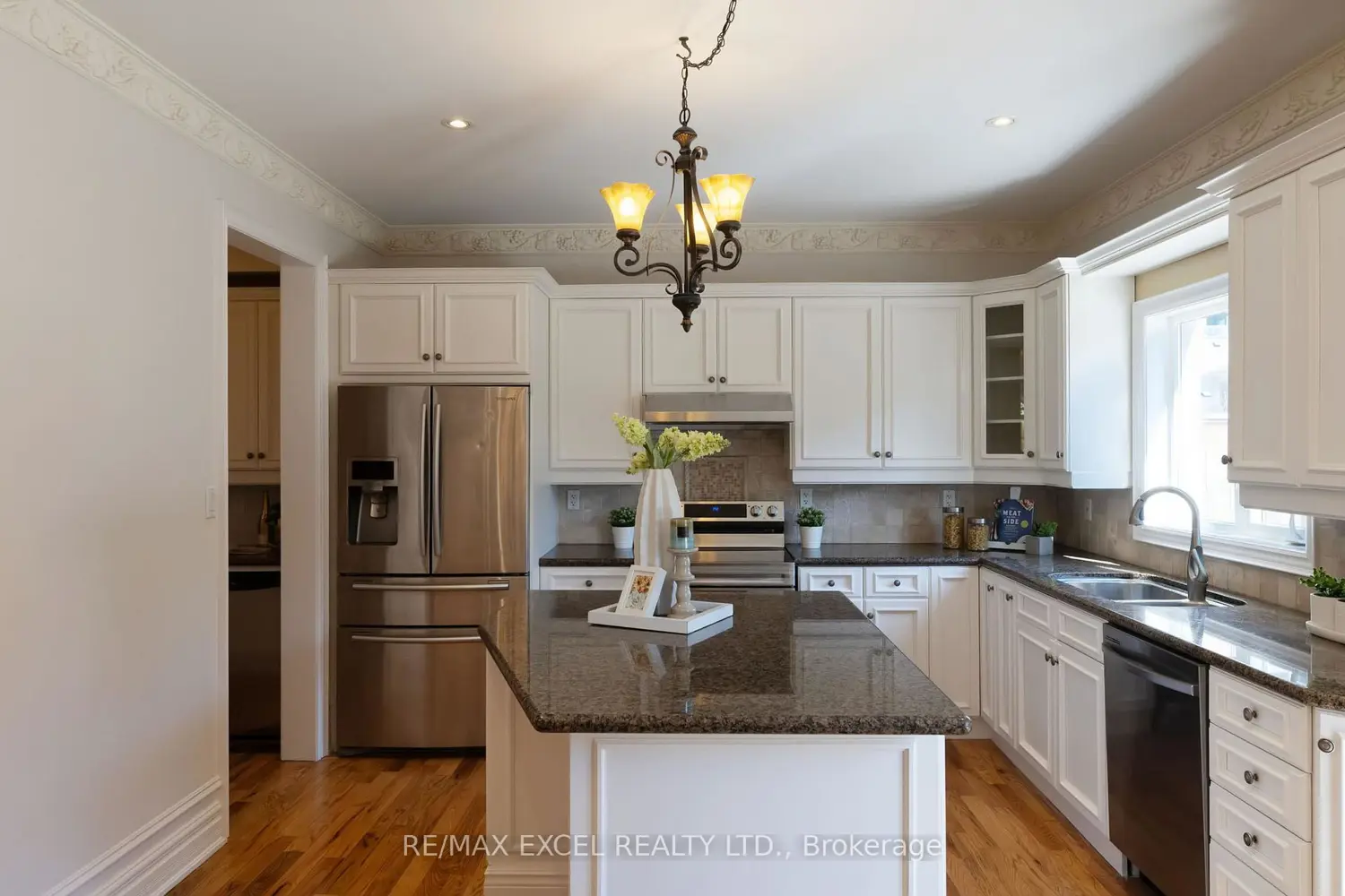 Additional image 16 of 25 Oak Avenue