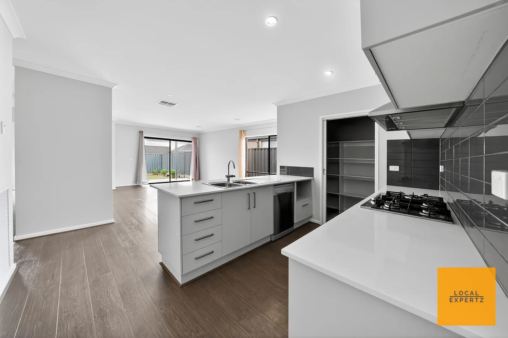 Additional image 5 of 14 Grappenhall Avenue, Strathtulloh VIC 3338