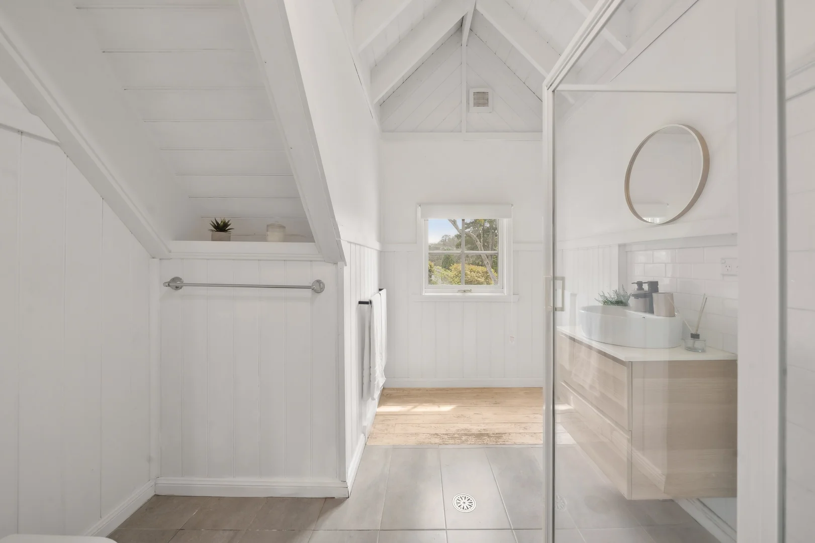 Additional image 15 of 4 Backhouse Street, Wentworth Falls NSW 2782