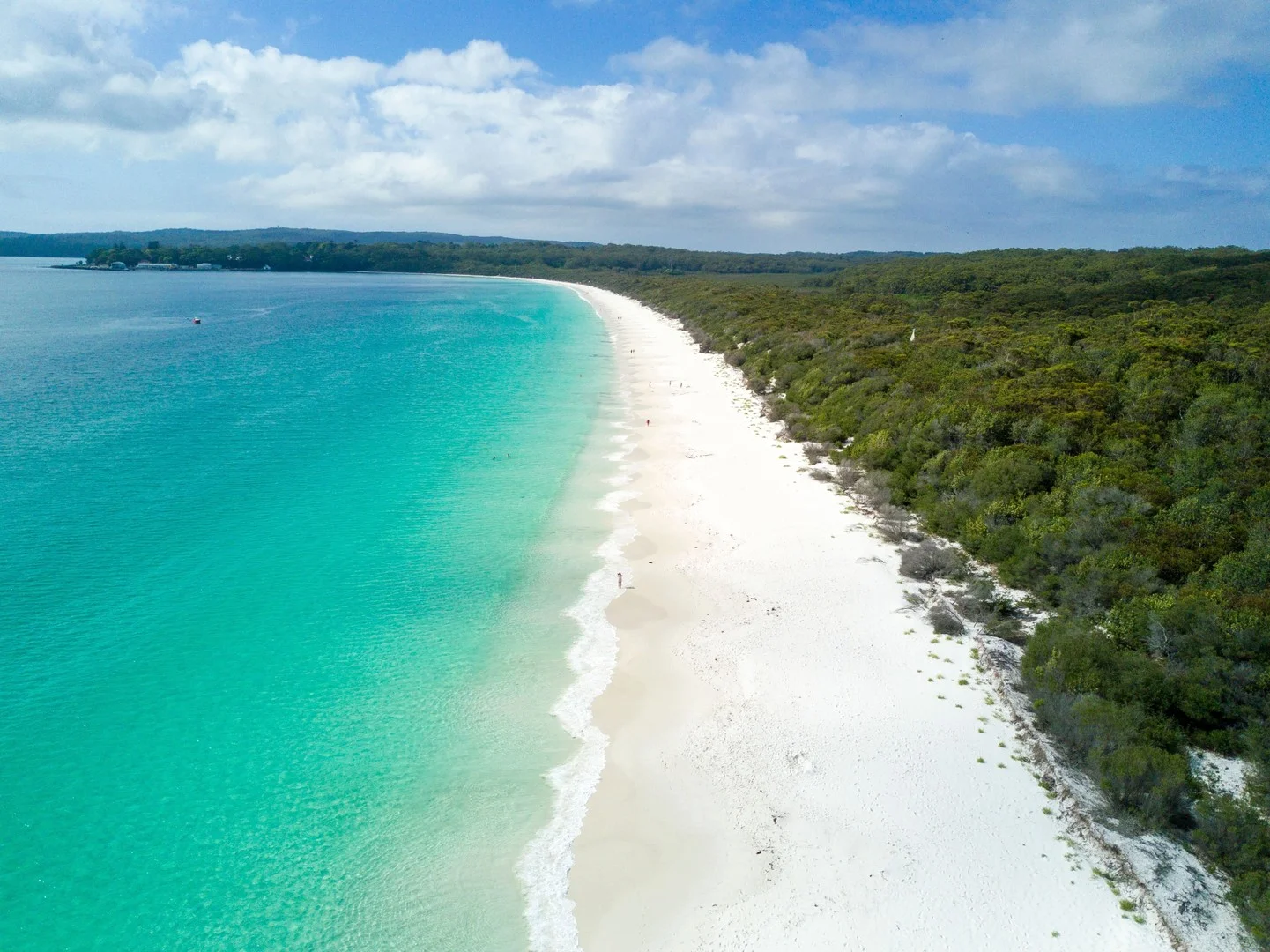 12 Booderee Avenue, Hyams Beach NSW 2540