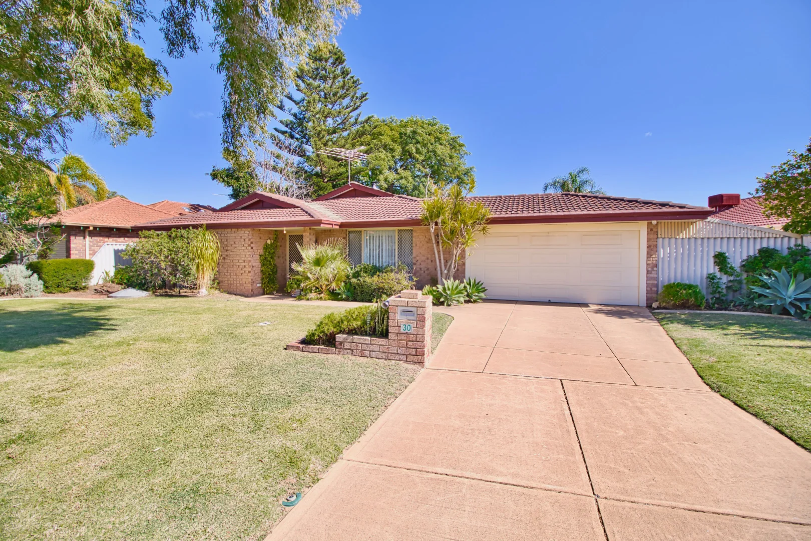 Additional image 2 of 30 Cuthbertson Drive, Cooloongup WA 6168