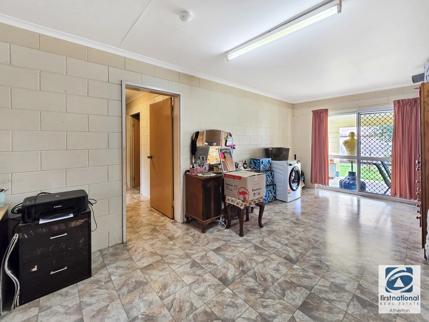 8 Rains Street, Mareeba QLD 4880 photo 5