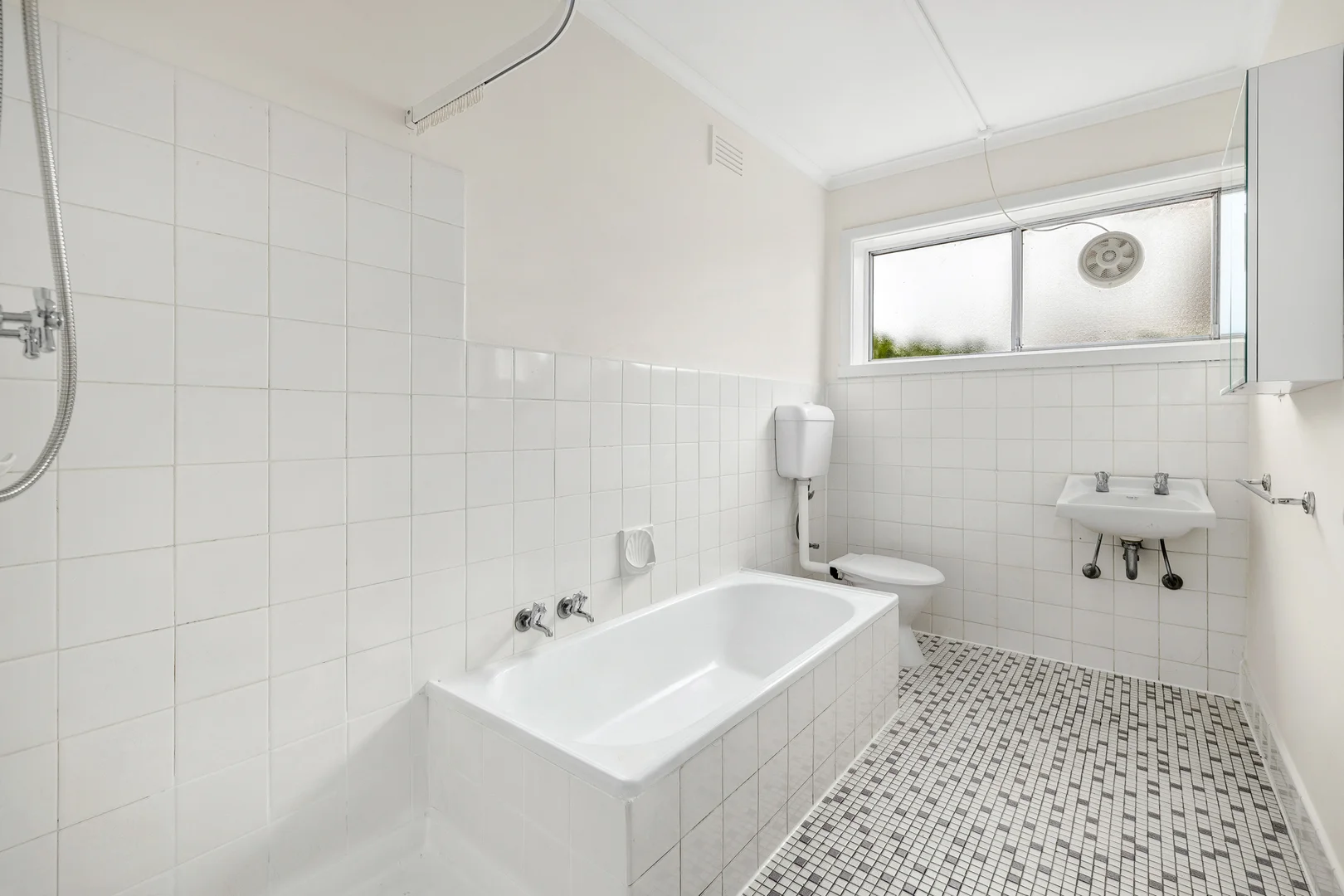 Additional image 6 of 5/158 Oakleigh Road, Carnegie VIC 3163