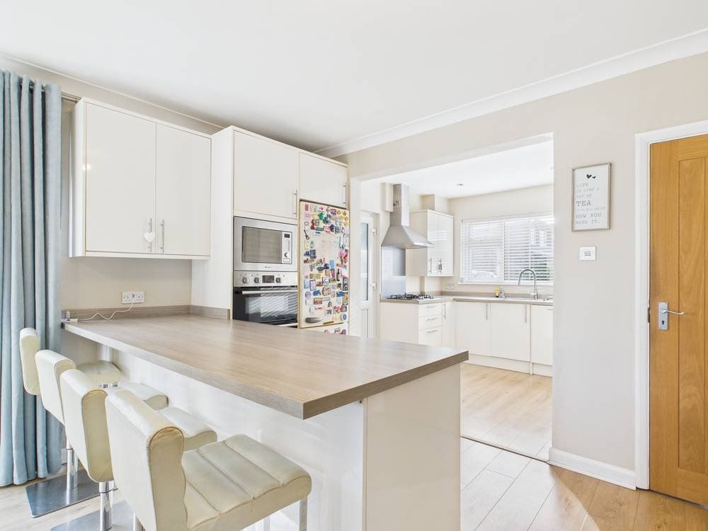 4 bed semi-detached house for saleLansdowne Road, Staines-Upon-Thames, Surrey TW18