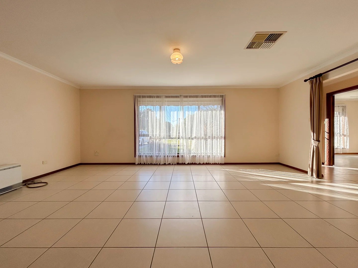 Additional image 4 of 19 Currie Street, Swan Hill VIC 3585