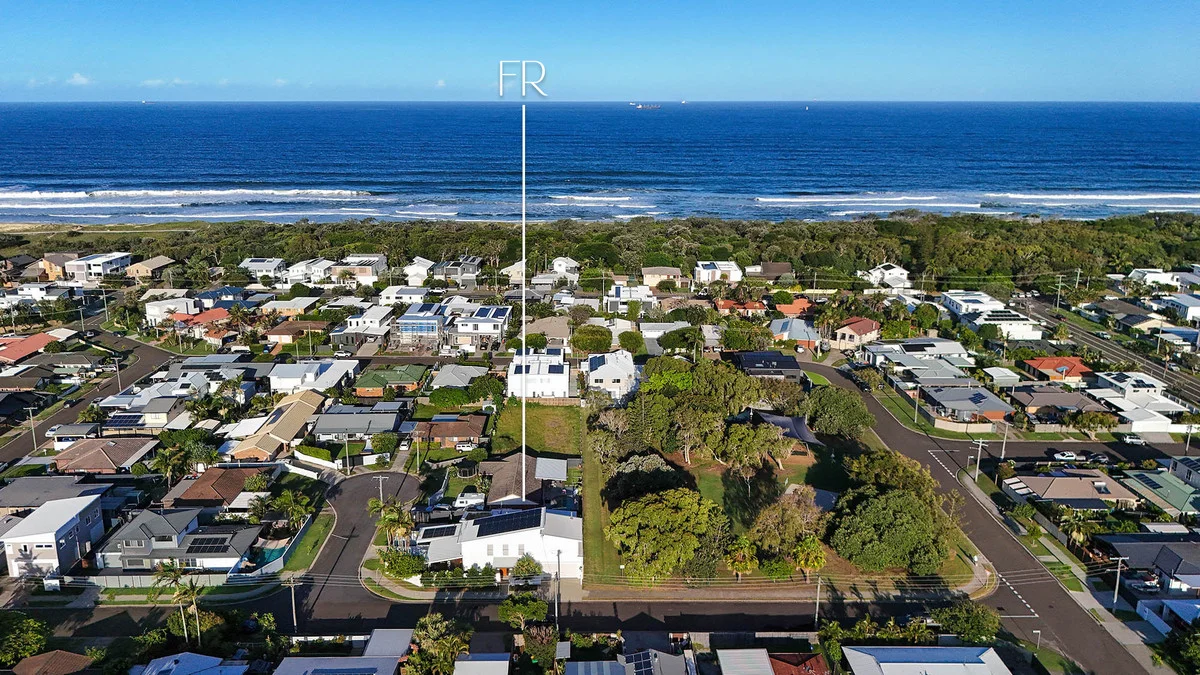 2/8 Otama Court, Warana QLD 4575