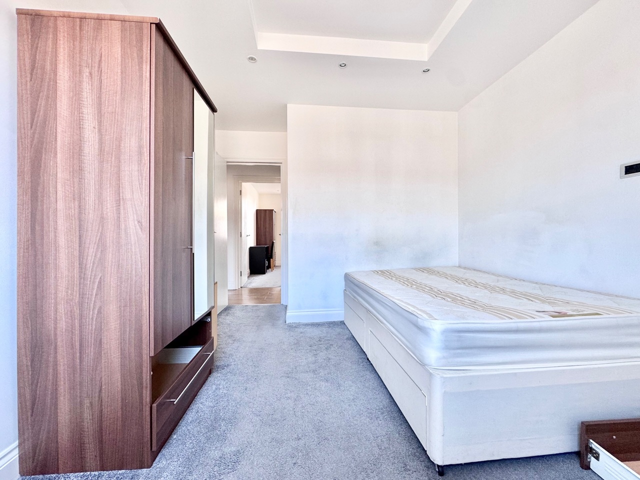 3 Bed Flat, Chippenham Road, W9, N1 7GU photo 5