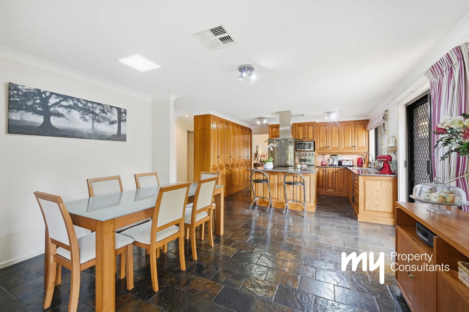 Additional image 9 of 4 Taynish Avenue, Camden South NSW 2570