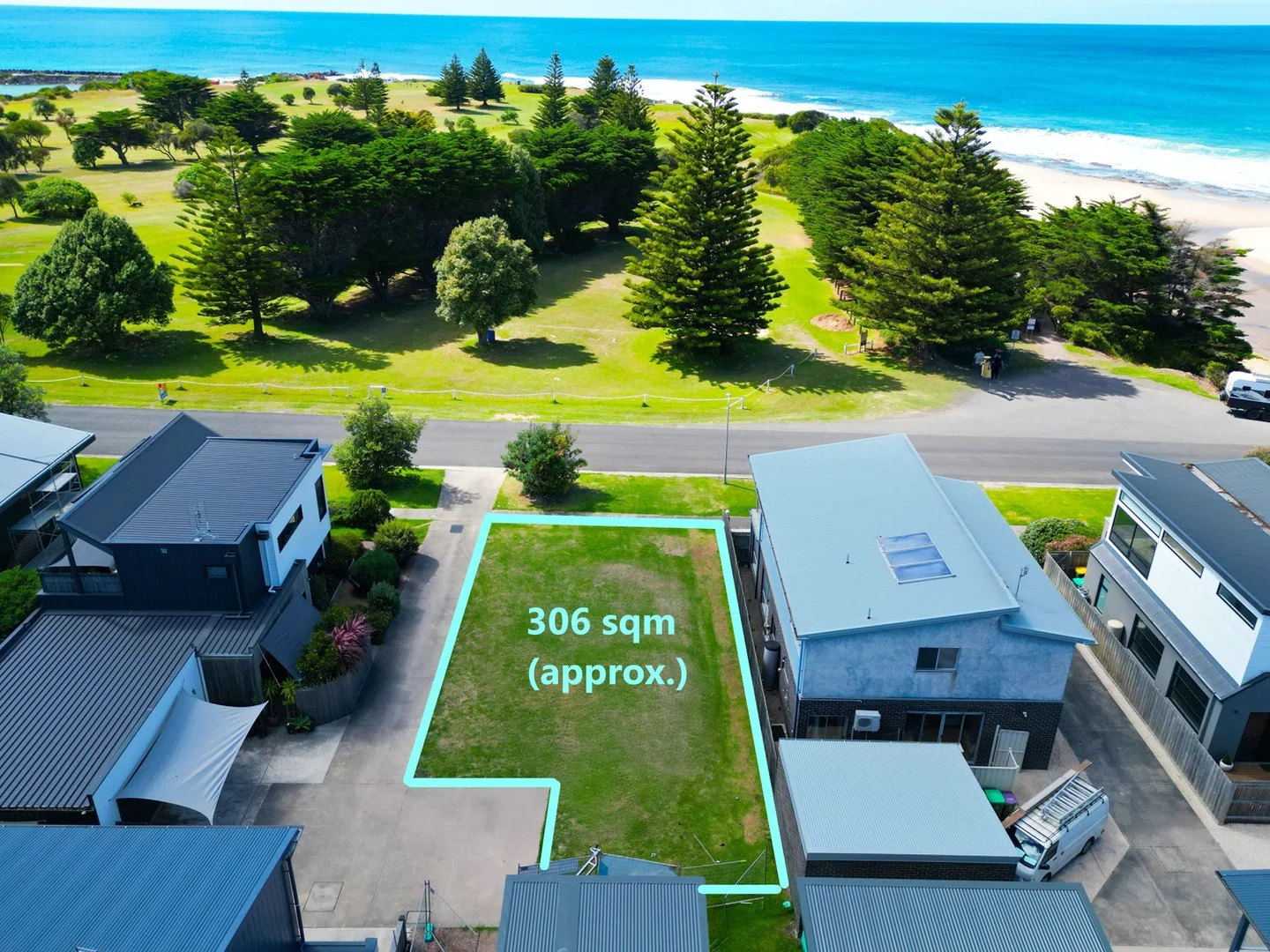 16D Trafalgar Street, Apollo Bay VIC 3233