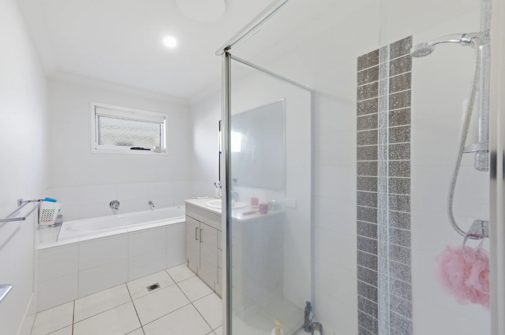 Additional image 12 of 1 & 2/44 Moreton Dr, Rural View QLD 4740