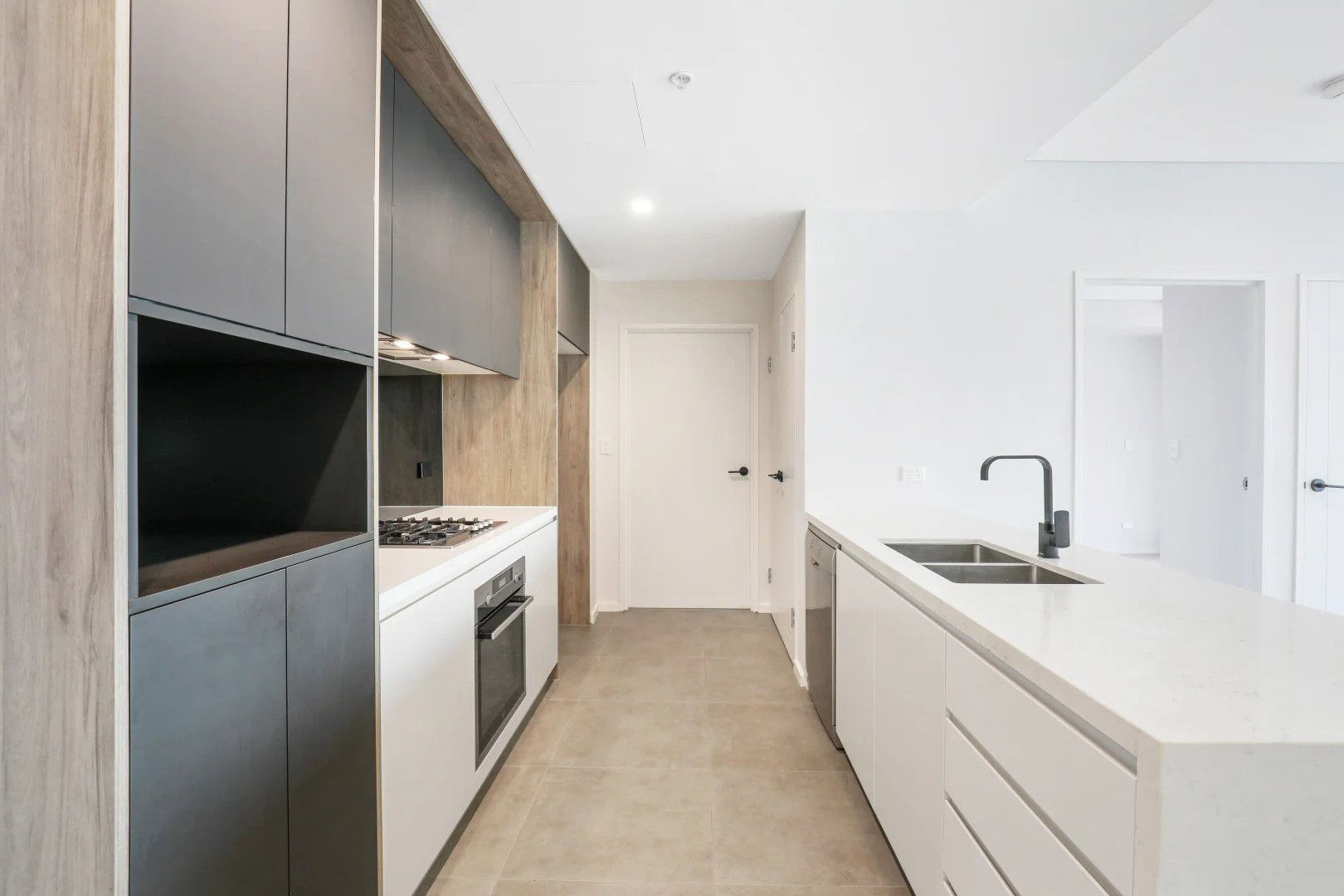 Additional image 5 of 1105/38 Atchison Street, Wollongong NSW 2500