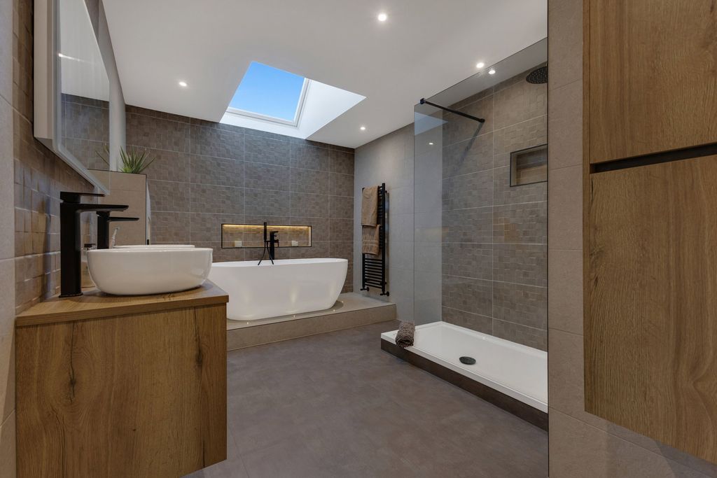 Additional image 26 of 5 bed detached house for saleHolling Moor Lane, Wickersley, Rotherham S66
