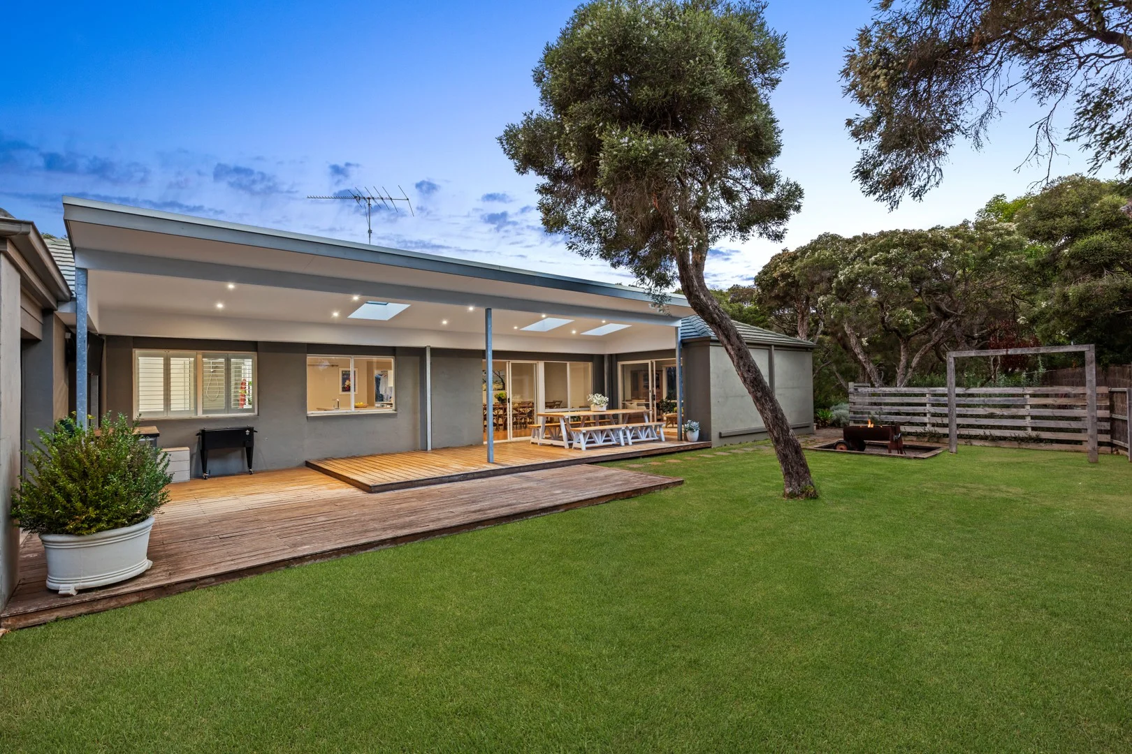 10-11 Warrenbeen Court, Barwon Heads VIC 3227