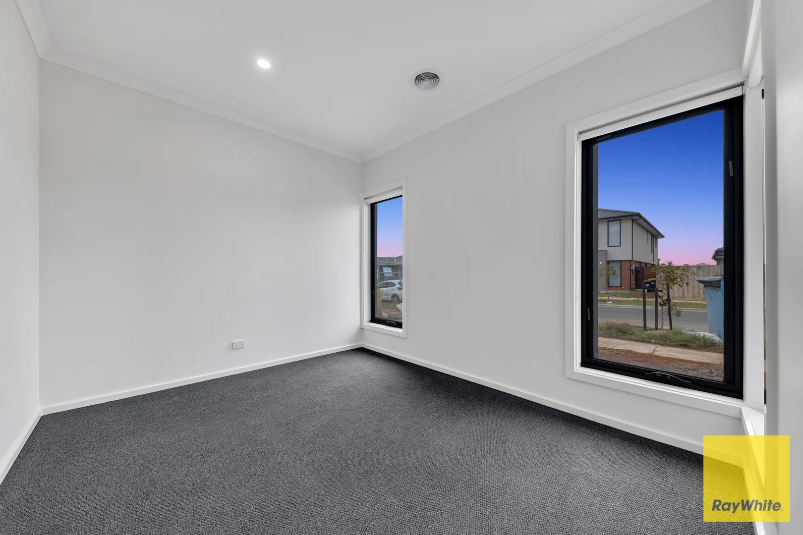 Additional image 2 of 3 Camelon Avenue, Thornhill Park VIC 3335
