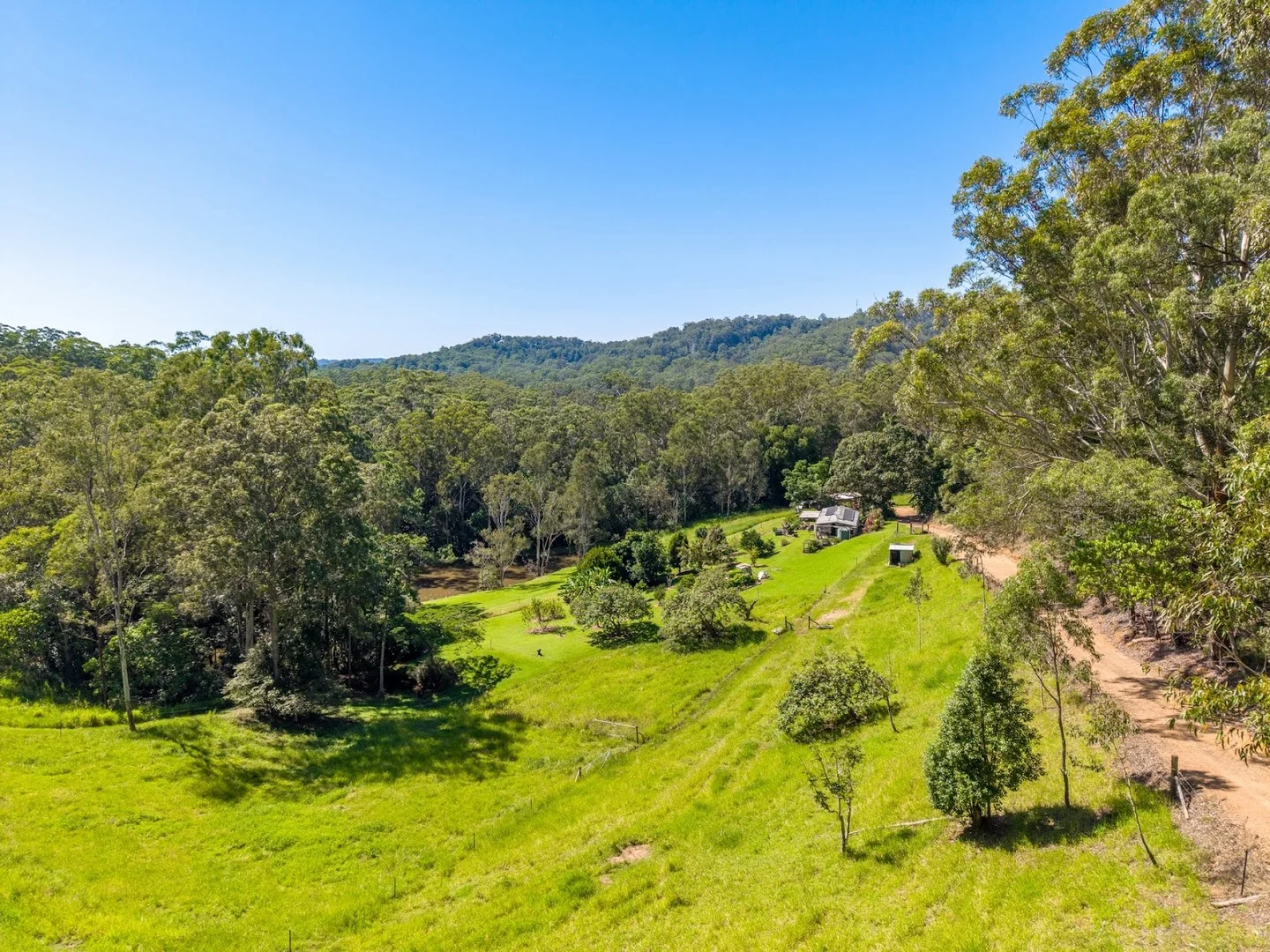 43 Houghtons Road, Landers Shoot QLD 4555