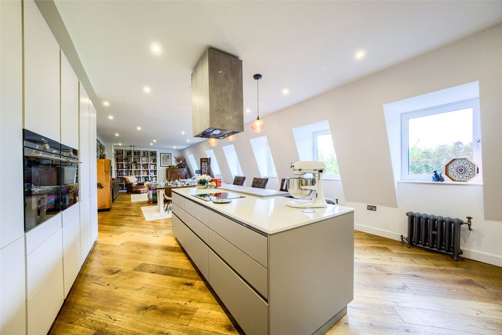 Additional image 10 of 2 bed flat for sale21-23 St. Pauls Square, Jewellery Quarter, Birmingham, West Midlands B3