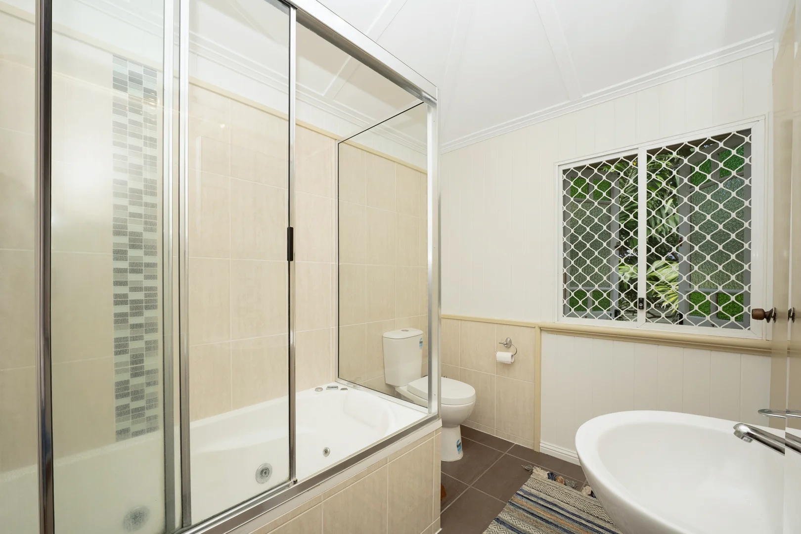 Additional image 14 of 27 Queens Road, Railway Estate QLD 4810