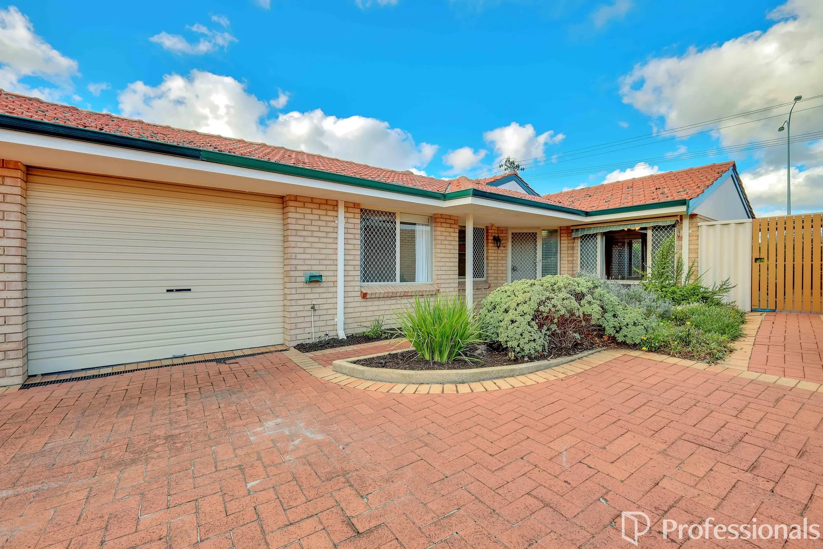 4/24-26 Colkirk Way, Willetton WA 6155