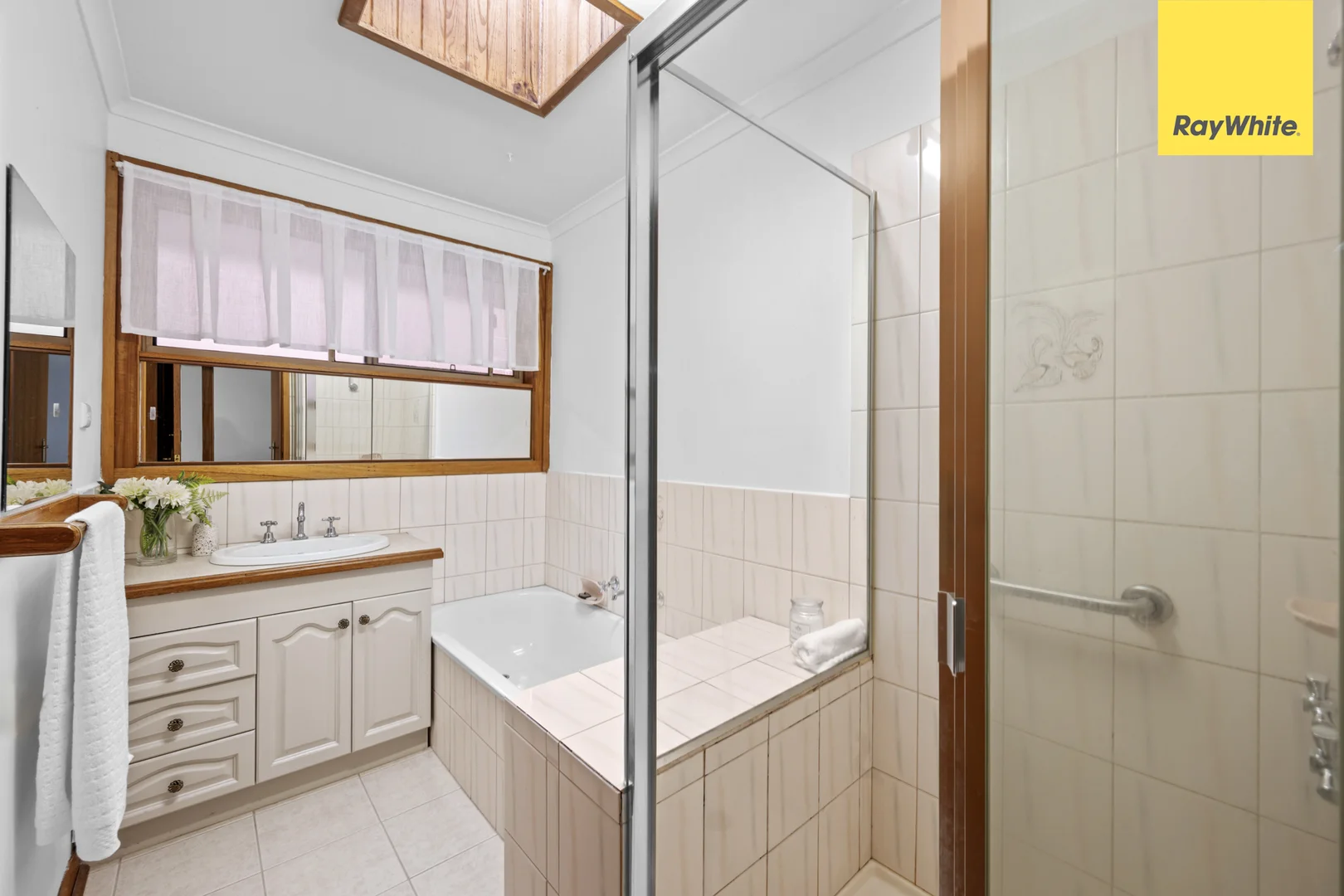Additional image 11 of 1/46 Golf Links Drive, Mill Park VIC 3082