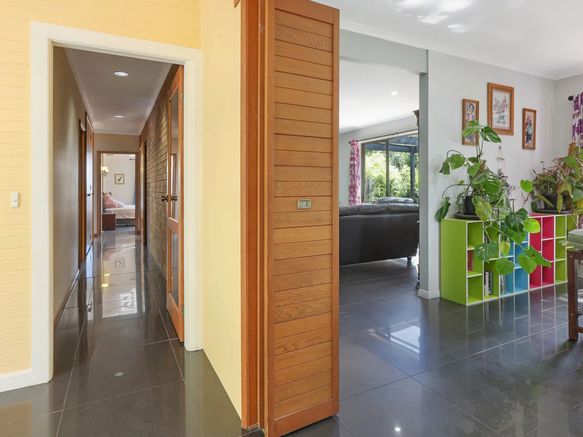 Additional image 6 of 24 Mount Road, Mortlake VIC 3272