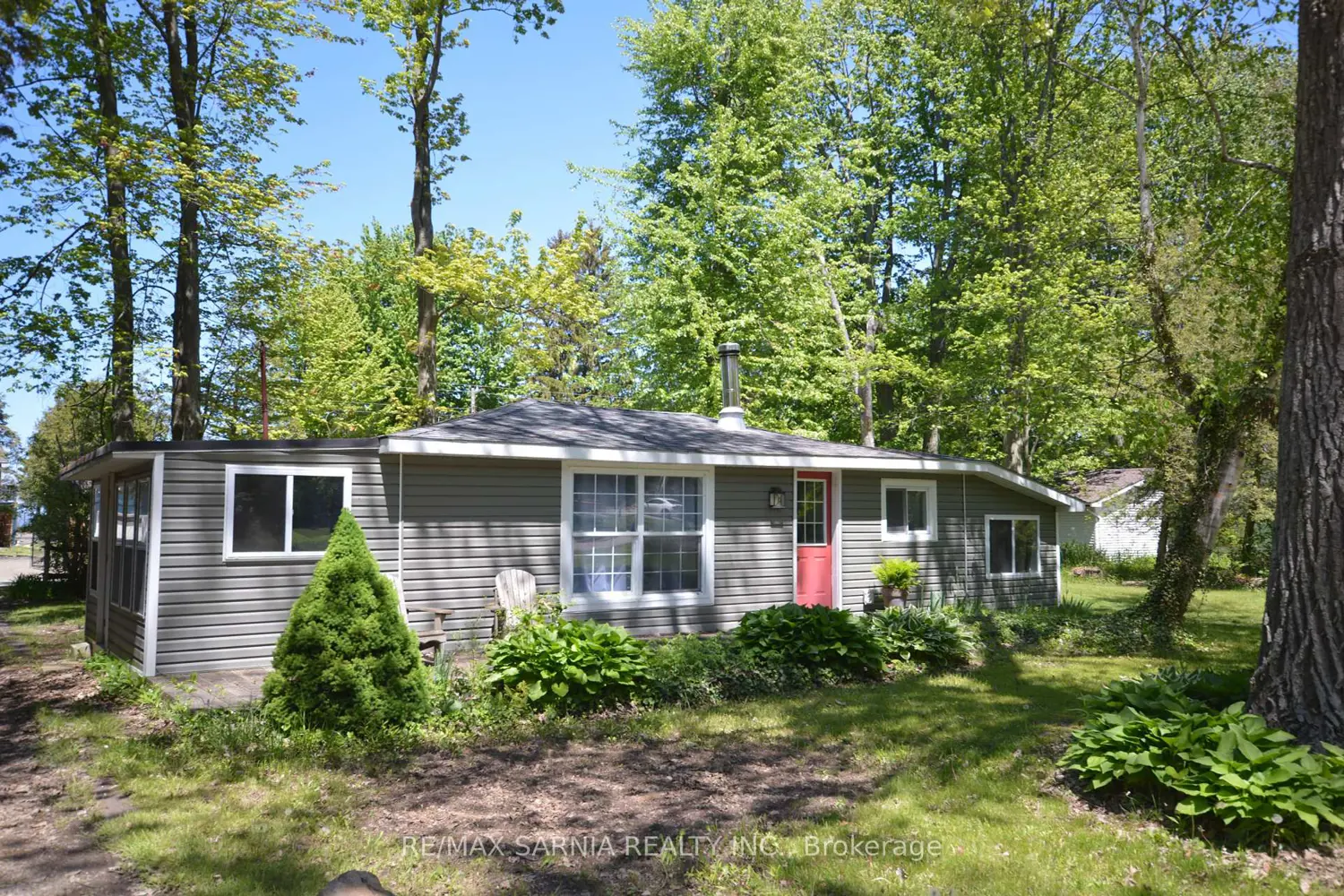 6208 London Road