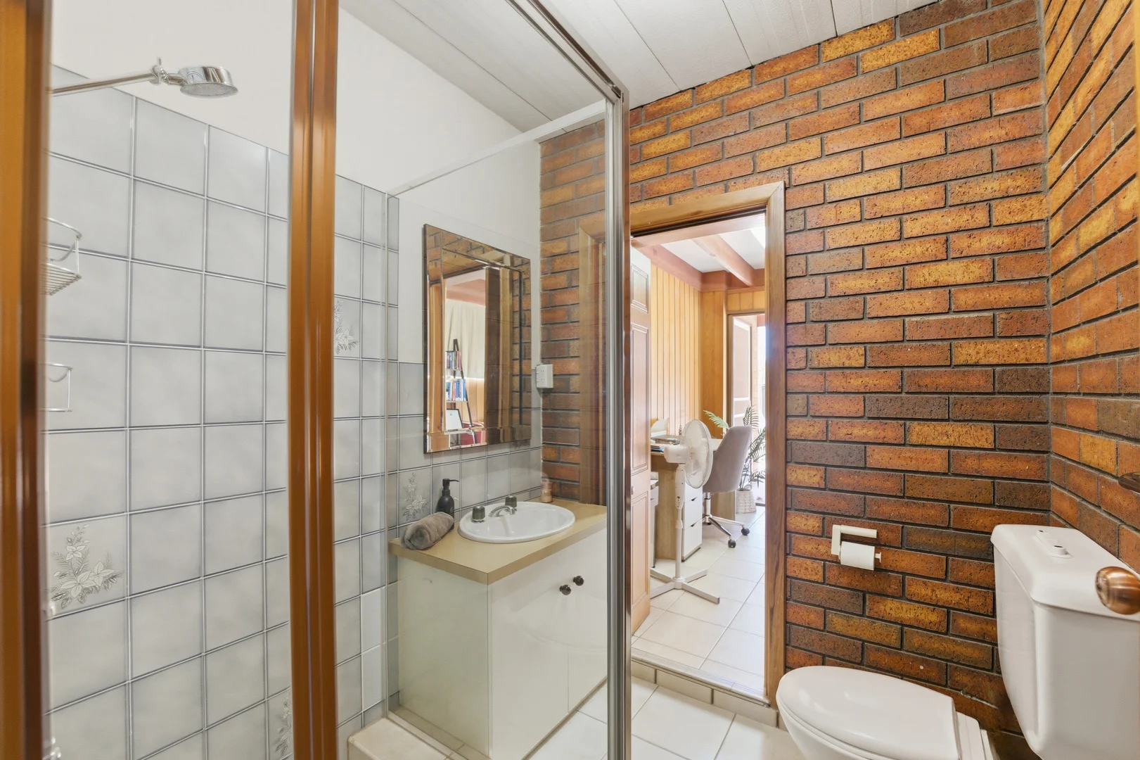 Additional image 22 of 28 Holmes Crescent, Griffith NSW 2680