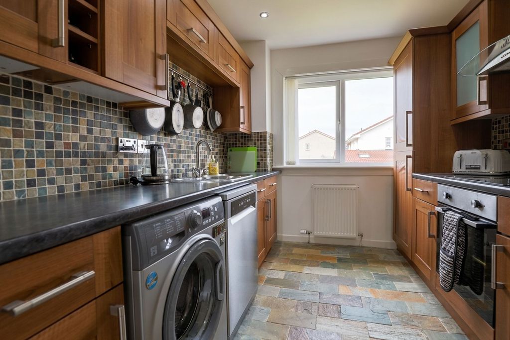 Additional image 6 of 2 bed flat for saleLauder Gardens, Coatbridge ML5
