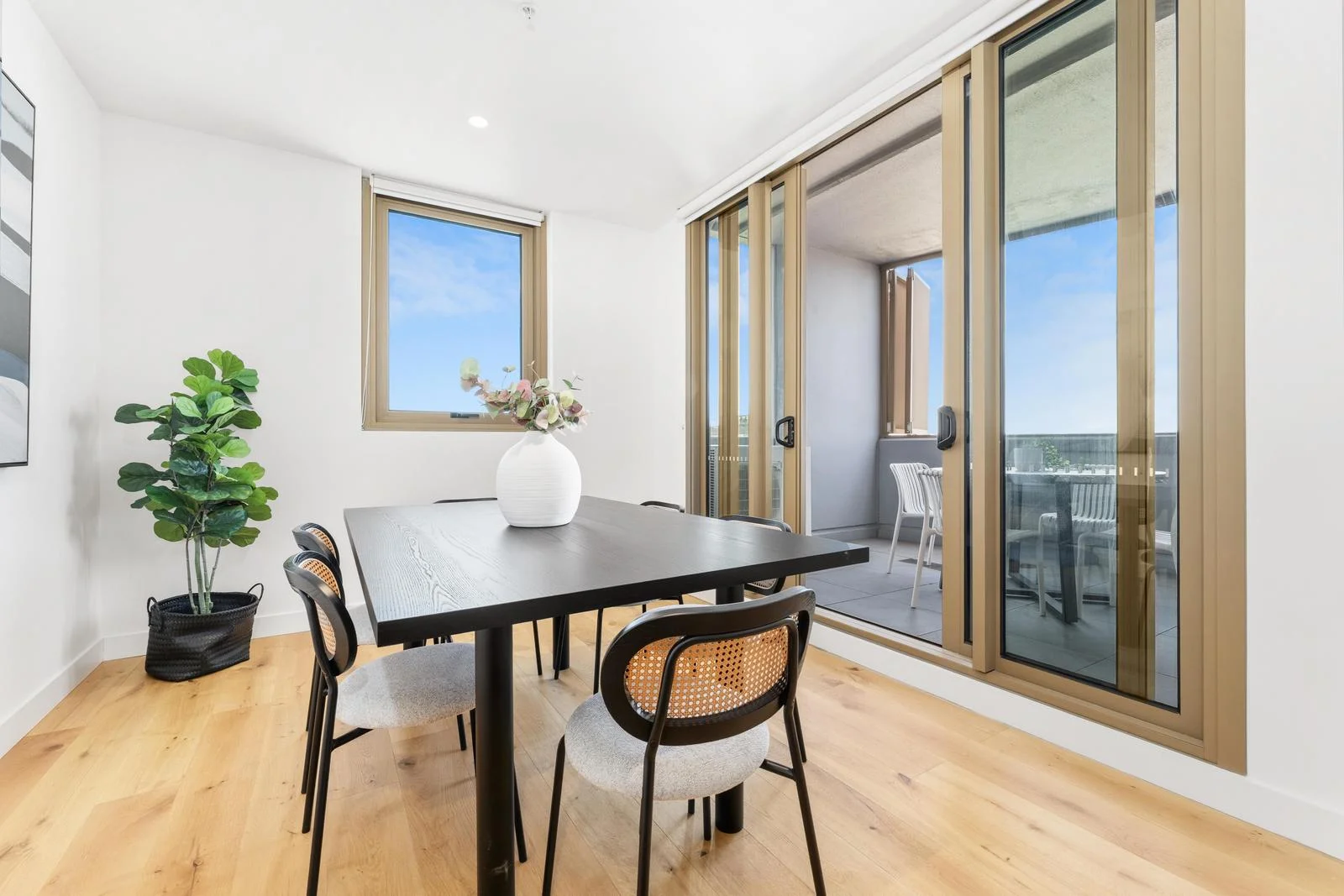 Additional image 3 of 1101/20 Wardens Walk, Coburg VIC 3058