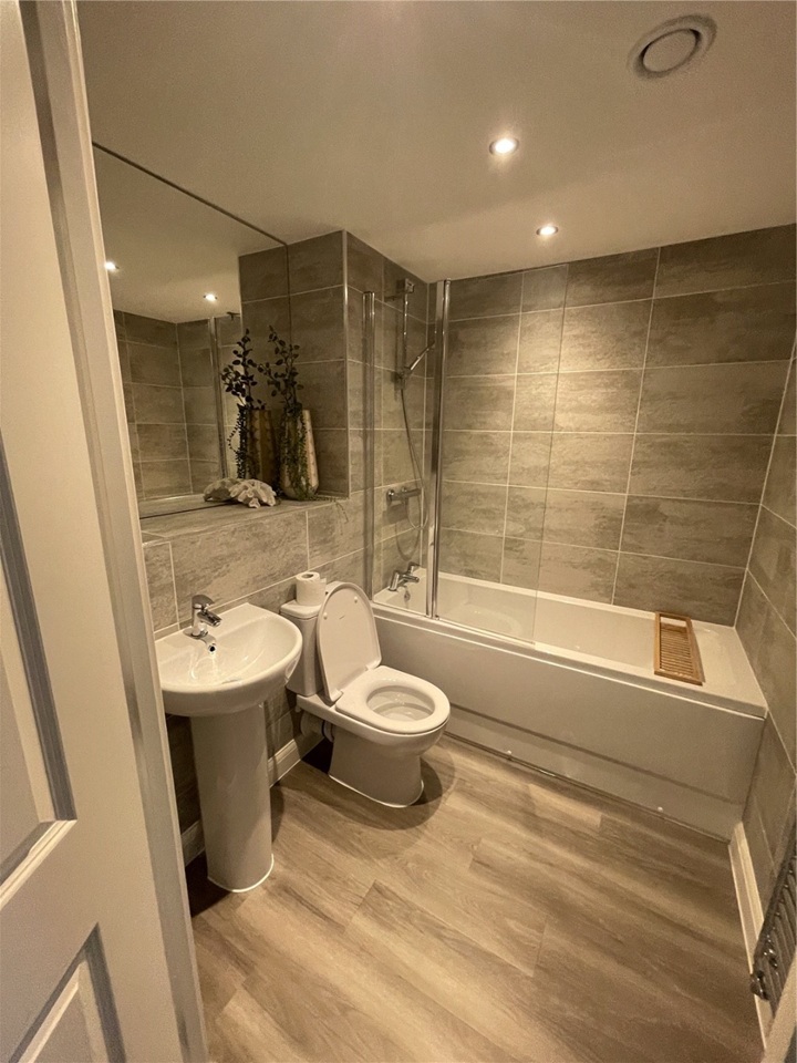 2 Bed Flat, Darwin House, B5, N1 7GU photo 5