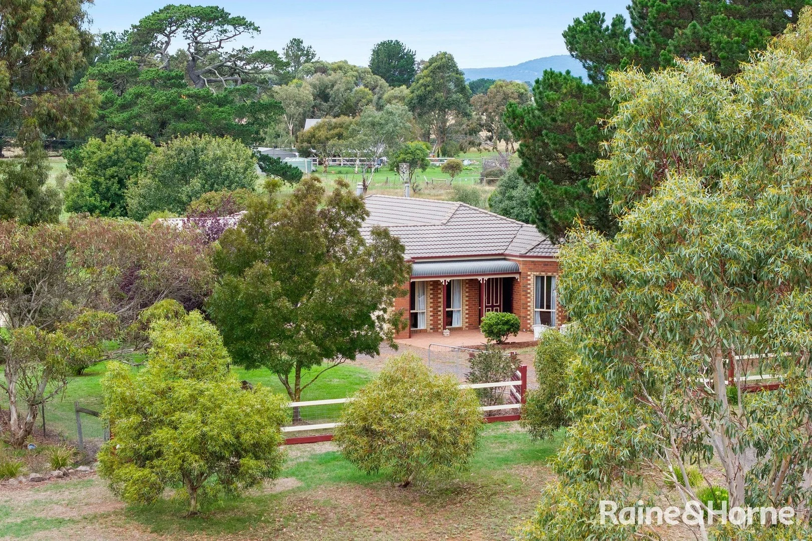 36 Jeffery Street, Carlsruhe VIC 3442