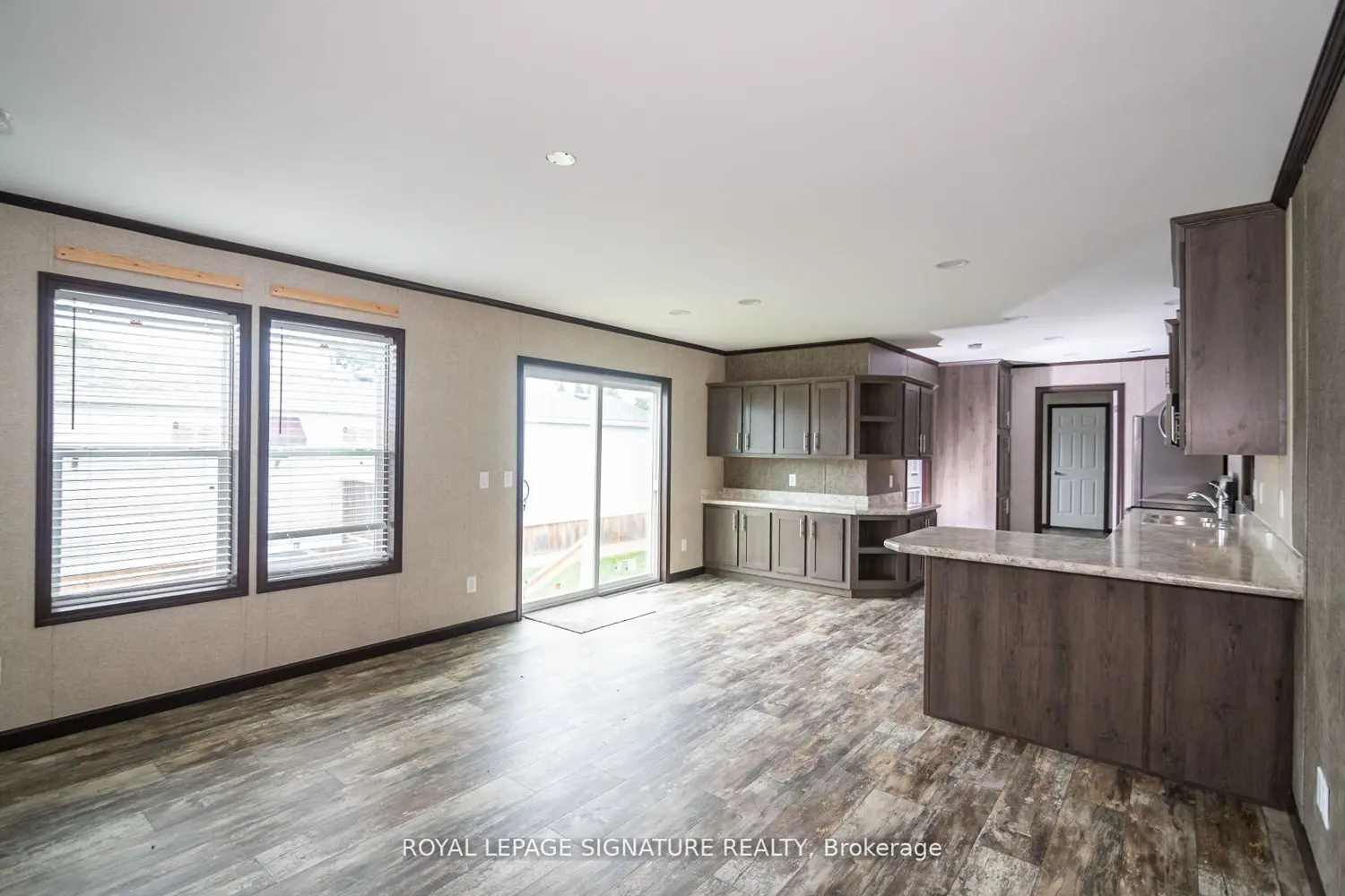 Additional image 3 of 142 Regency Drive