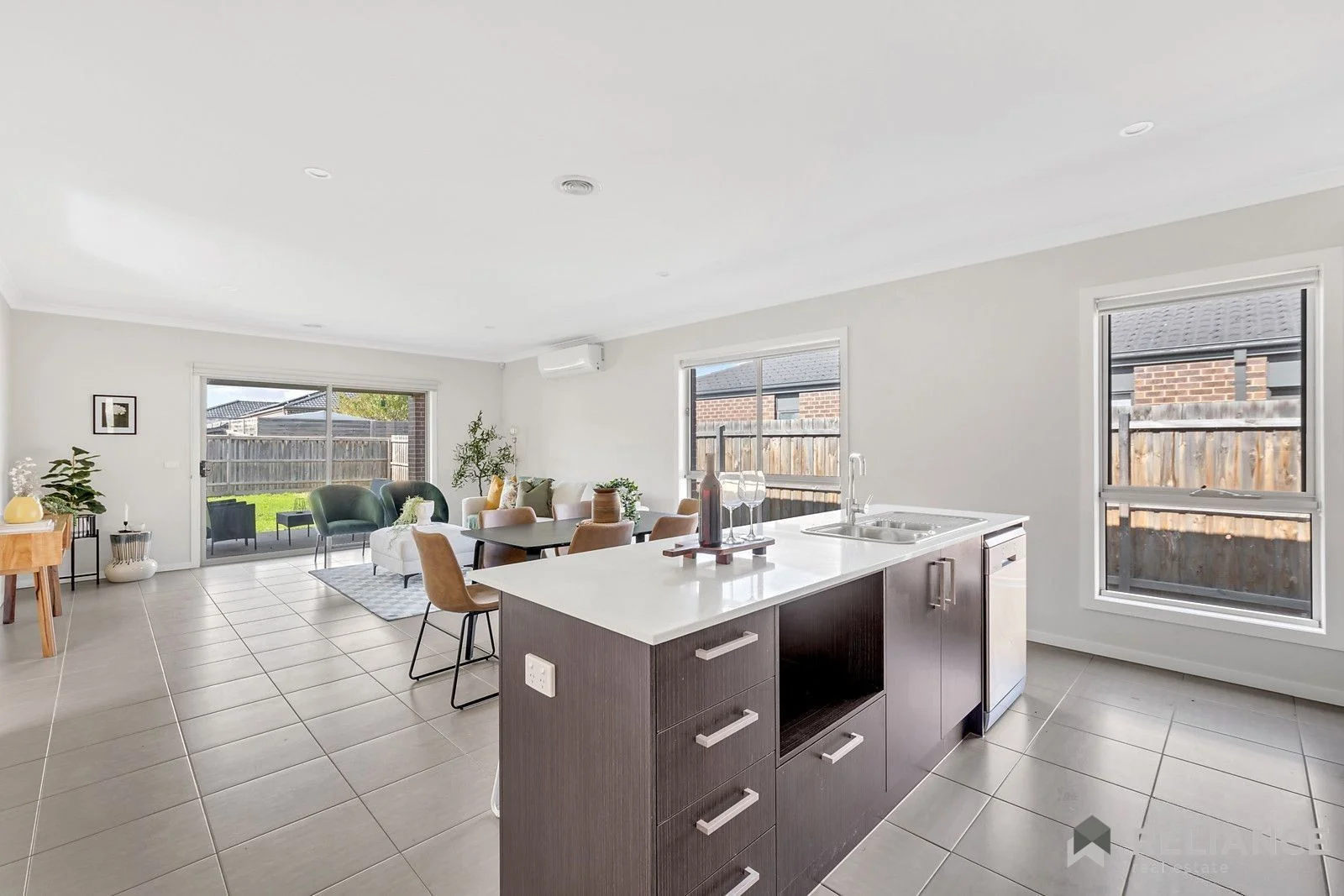 Additional image 4 of 28 Licina Road, Brookfield VIC 3338