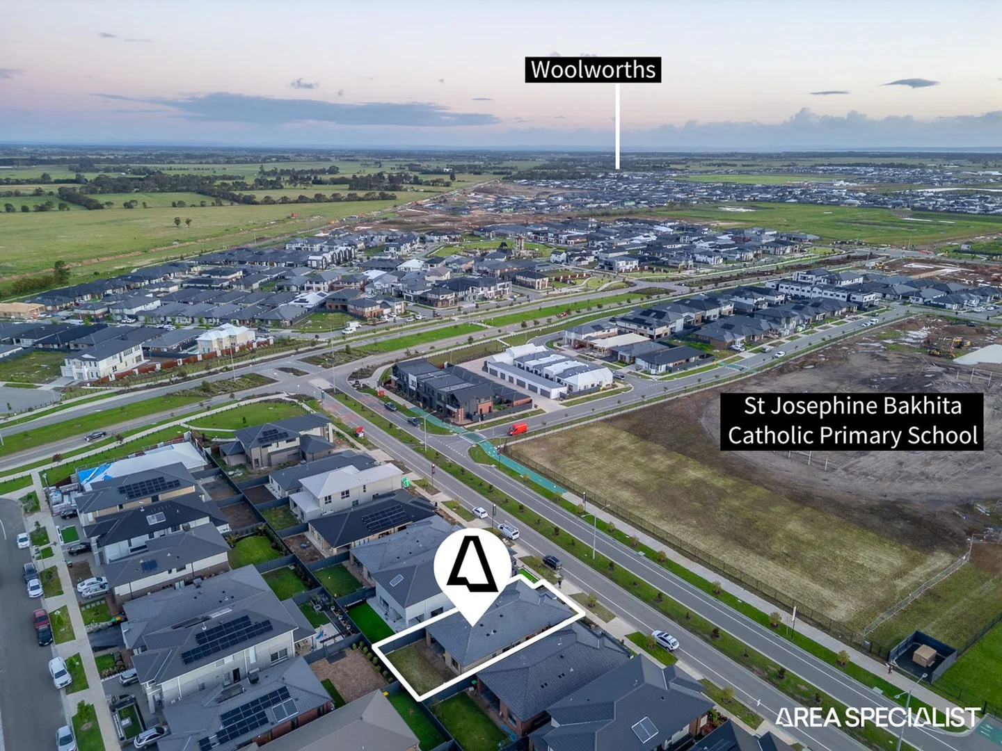 Additional image 10 of 18 Croft Drive, Clyde North VIC 3978