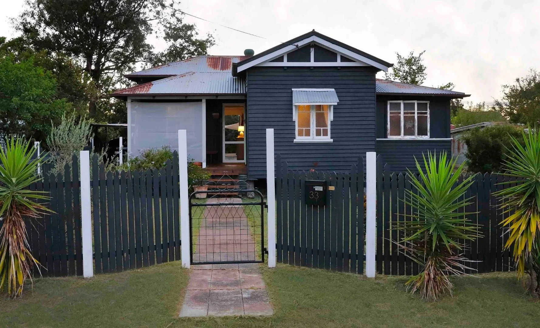 33 Myrtle Avenue, Warwick QLD 4370