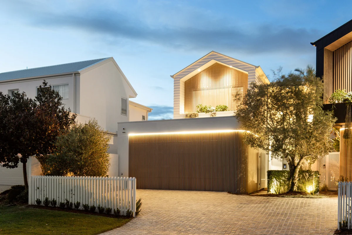 Additional image 30 of 17A Sandpiper Drive, Burleigh Waters QLD 4220