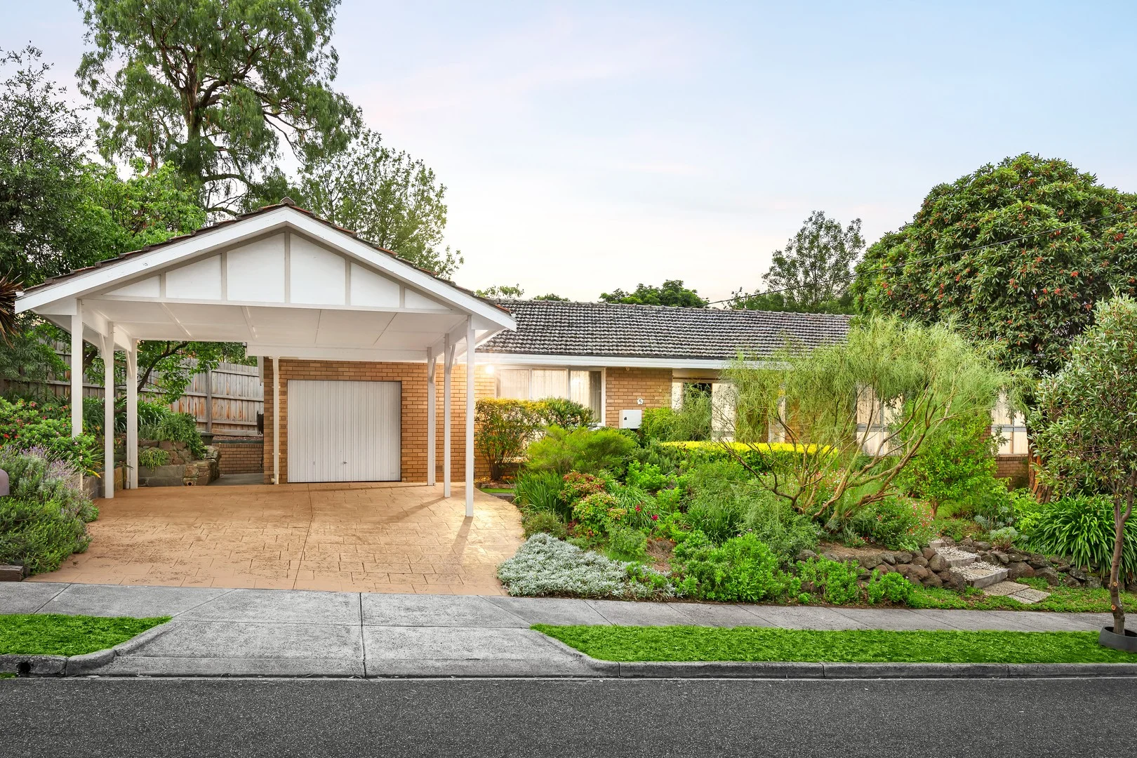 5 Regina Street, Rosanna VIC 3084