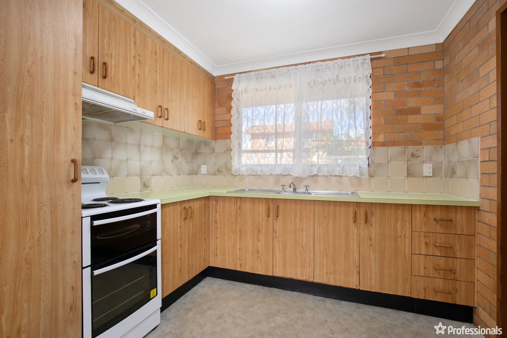 Additional image 2 of 2/2 Sarah Place, Armidale NSW 2350